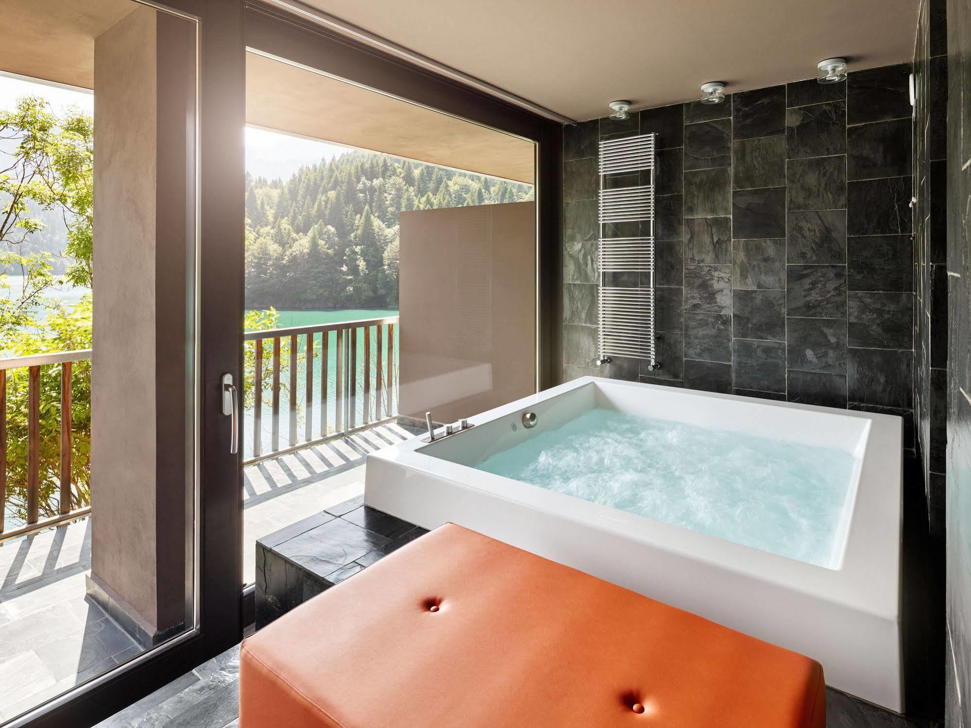Maanja Lake Front Suite Lateis Kültér fotó